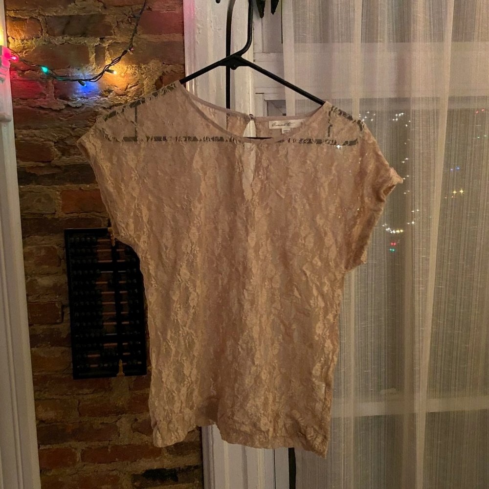 Modcloth "Down by the Beige" Lace Top by Comme Toi, Size Small